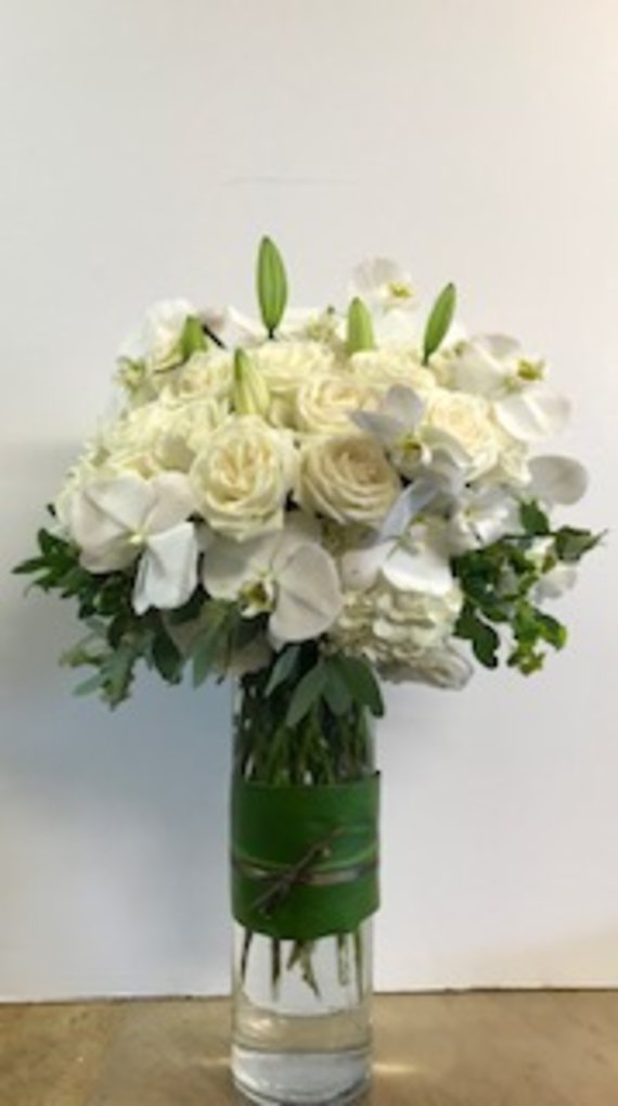 Ann\'s Flowers Simply Beautiful
