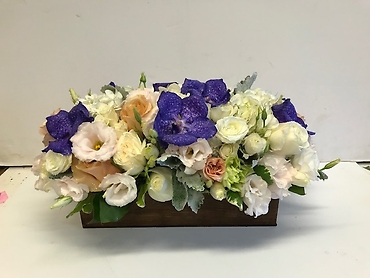 Ann\'s Flowers Colleen